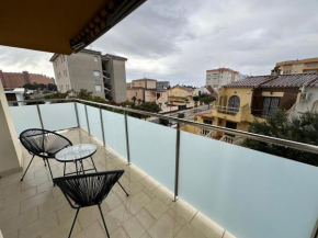 Bonito apartamento cerca de la playa